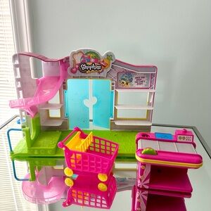 Shopkins Pink, Green & Blue Playset with Pink Shopping Cart - Shopkins